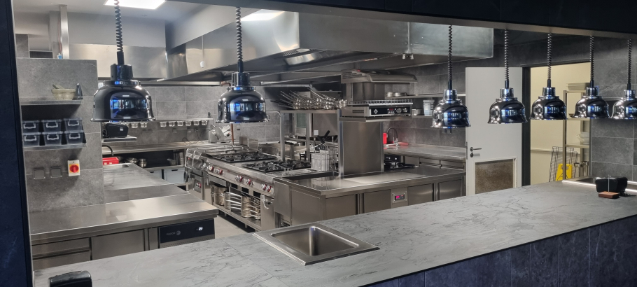 Kuchyně v LOBSTERU v Olomouci